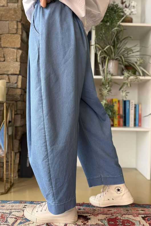 Juno Pleat Barrel Jean Light /18=